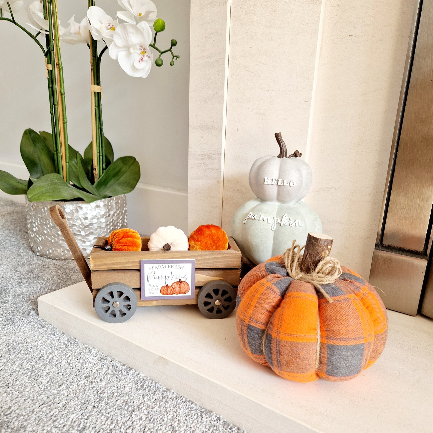 Farm Fresh Pumpkin Cart