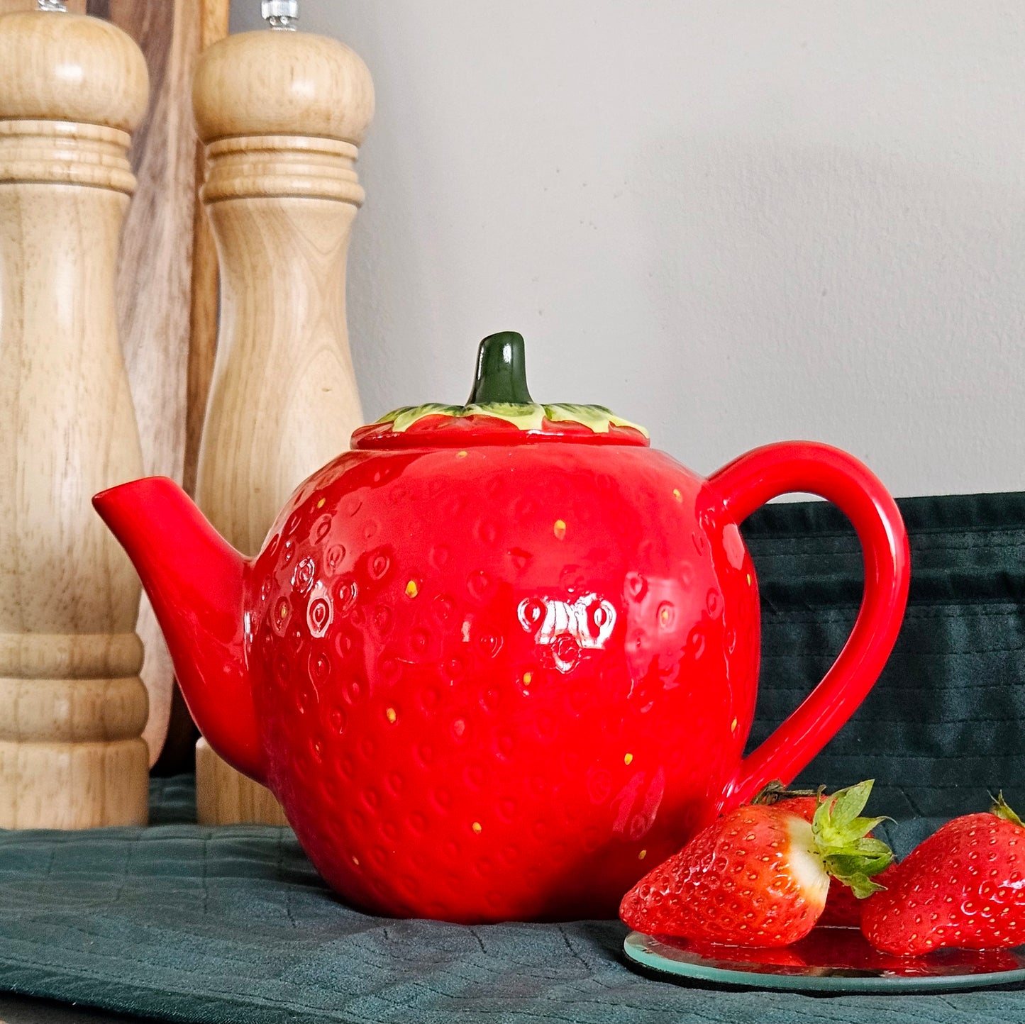 Strawberry Teapot