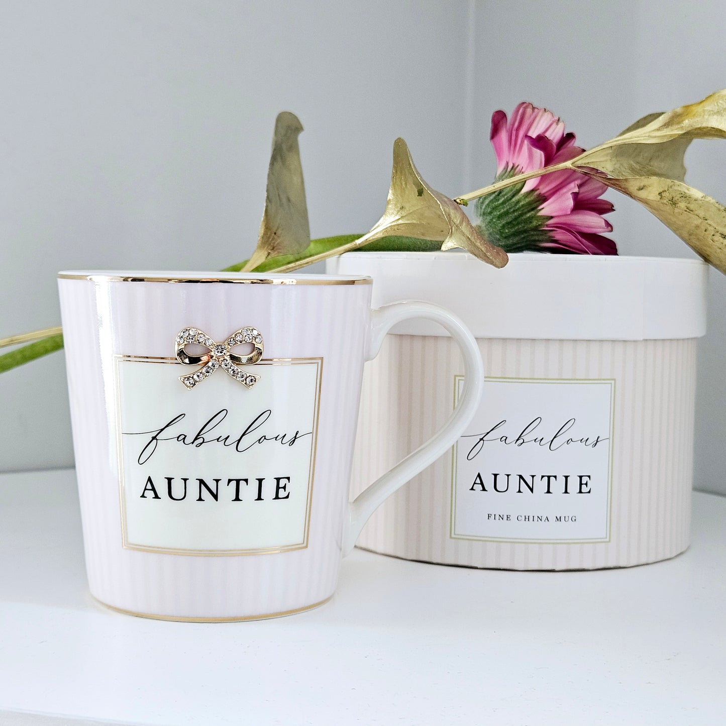 Fabulous Auntie Diamante Bow Mug