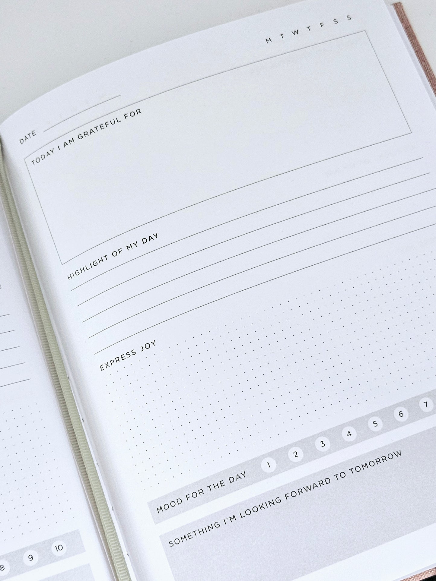 Serenity Gratitude Journal