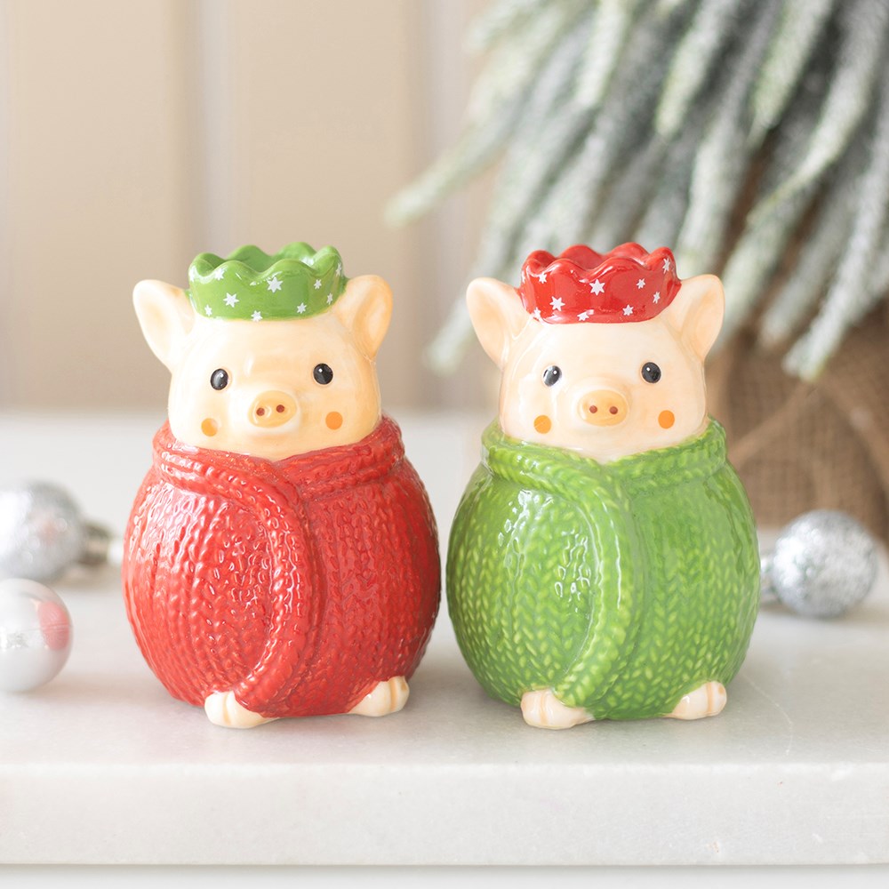 Pigs in blankets ceramic salt and pepper shakers for Christmas table décor and festive dining
