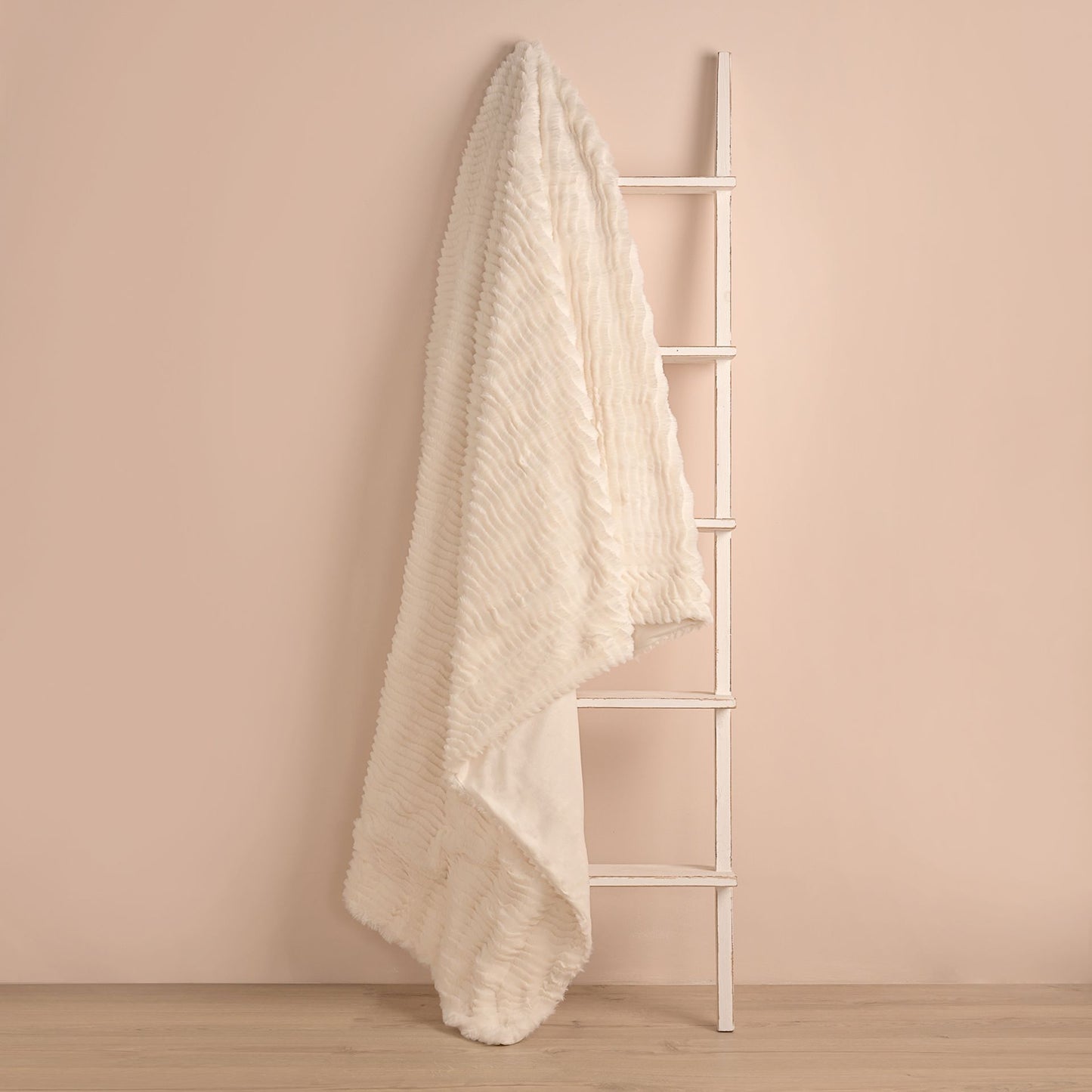 Ivory Ripple Throw