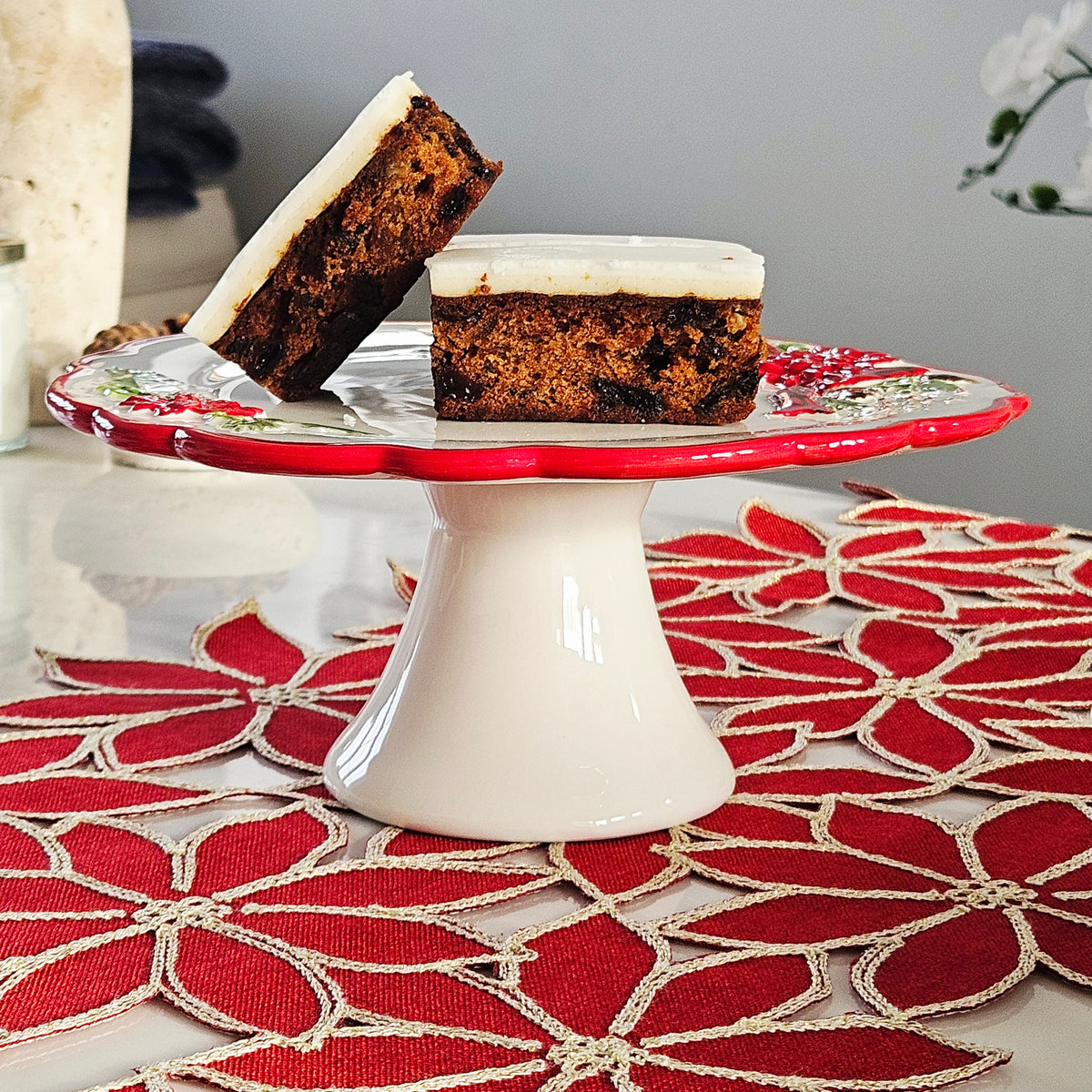 Poinsettia Christmas Cake Stand | Festive Ceramic Decor