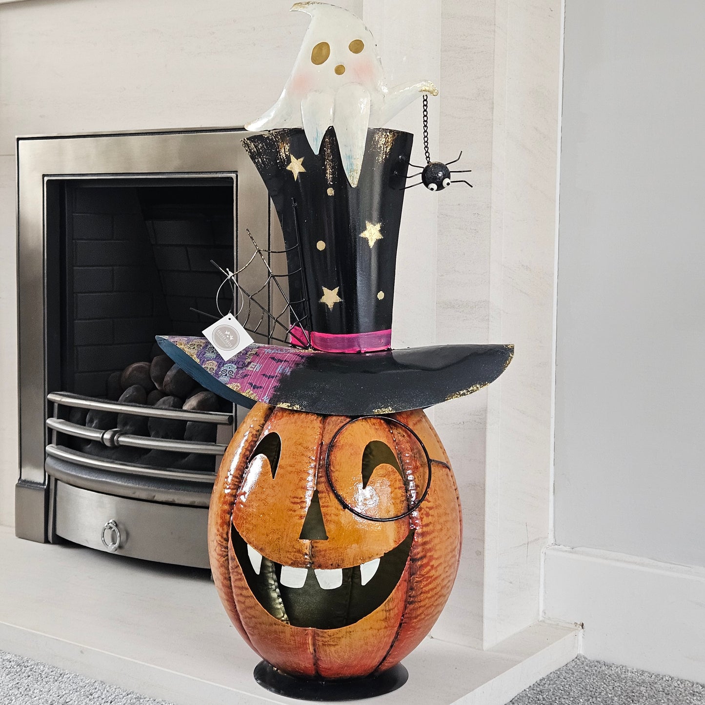 Pumpkin With Ghost Hat Figure LED