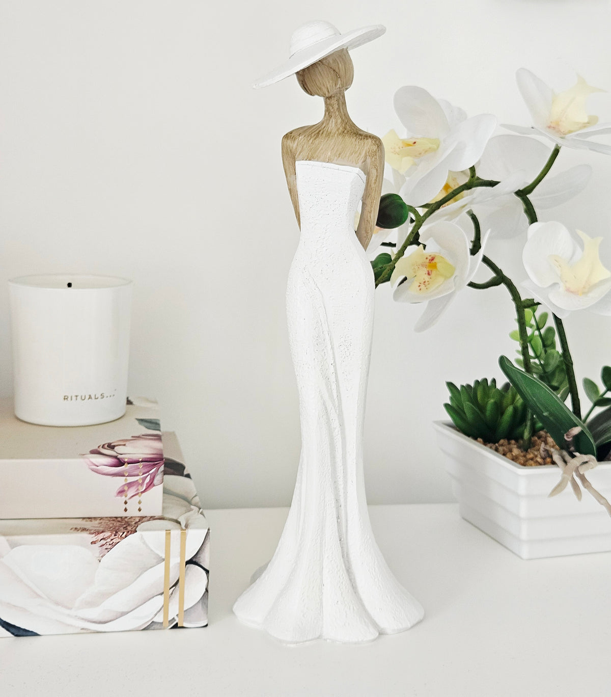 Juliana Lady Figurine Standing | Elegant Decorative Ornament