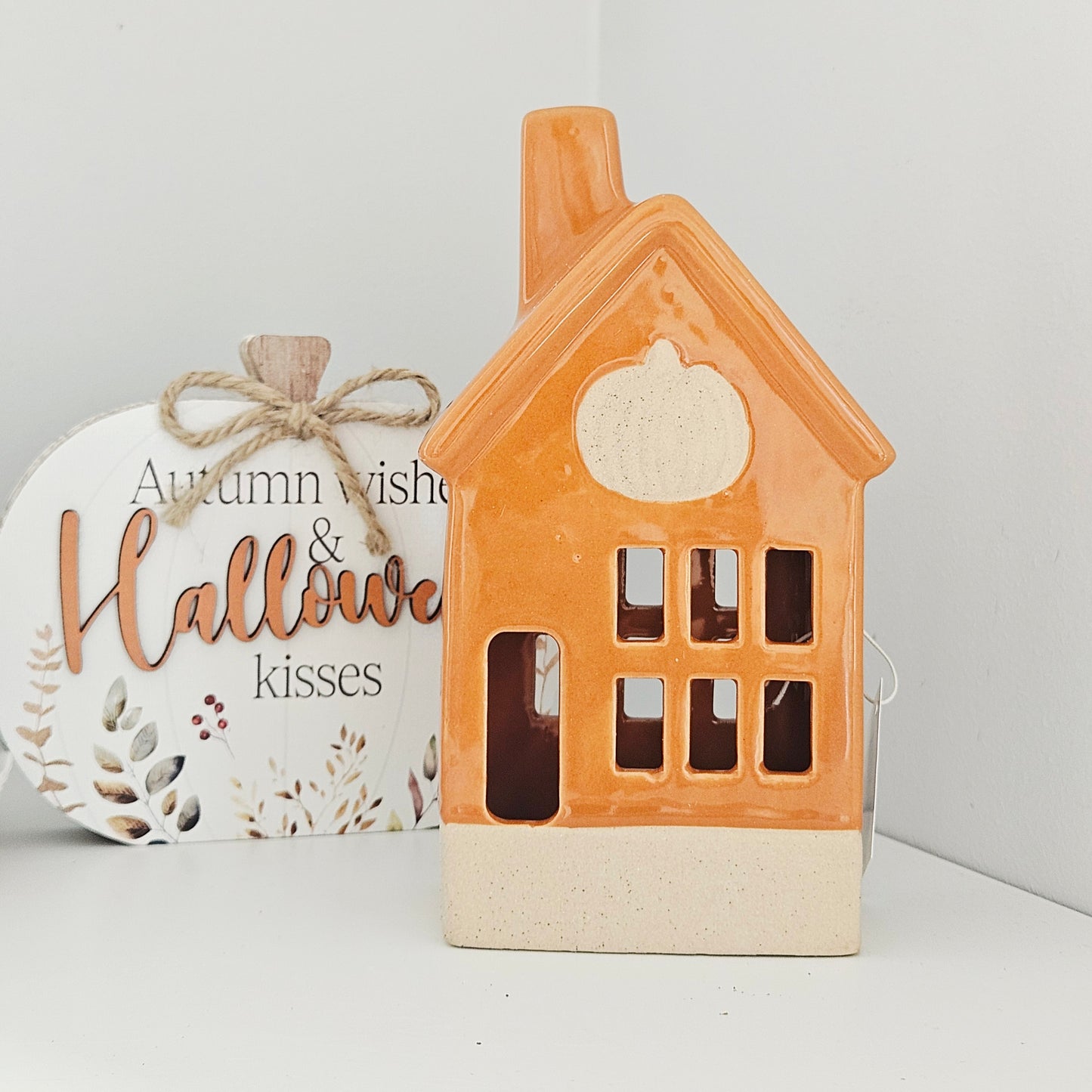 Orange Led Light-Up House Mix 2