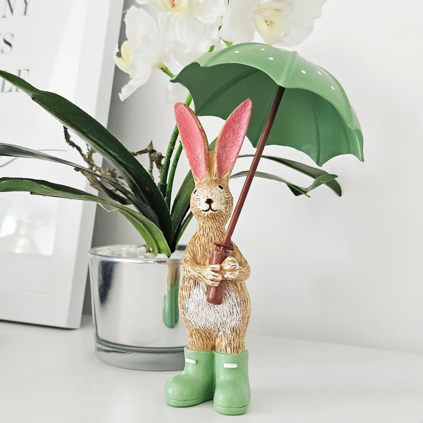 jasper rabbit 16cm holding green umbrella with white spots and green wellies