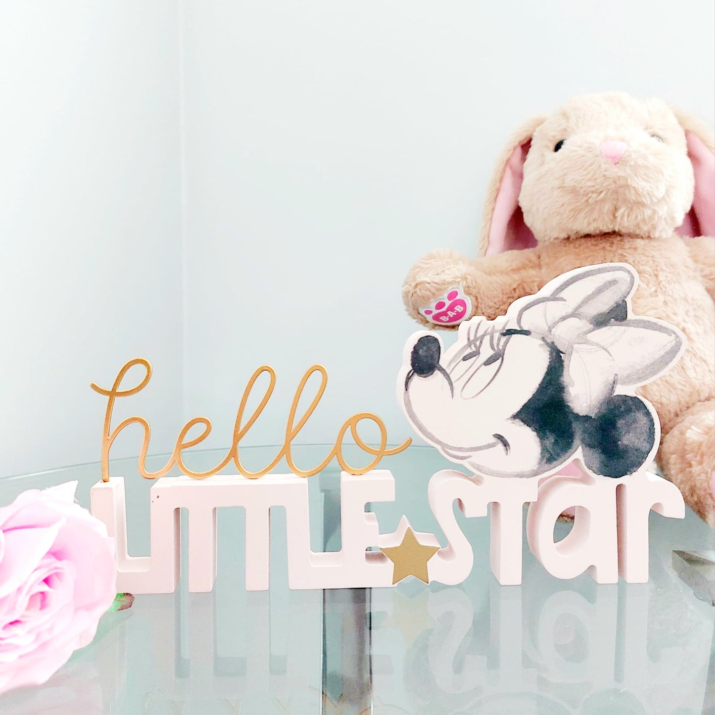 pink Minnie Mouse mantel plaque. Featuring the iconic Minnie Mouse and gold foil features