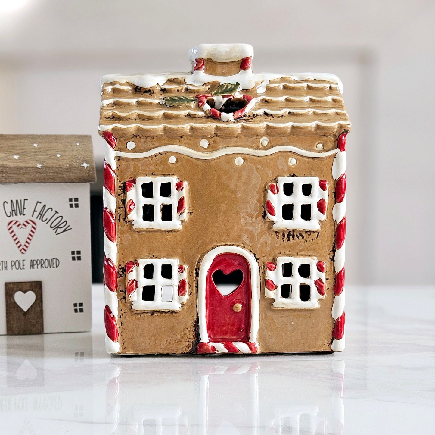 Gingerbread Tea-Light House