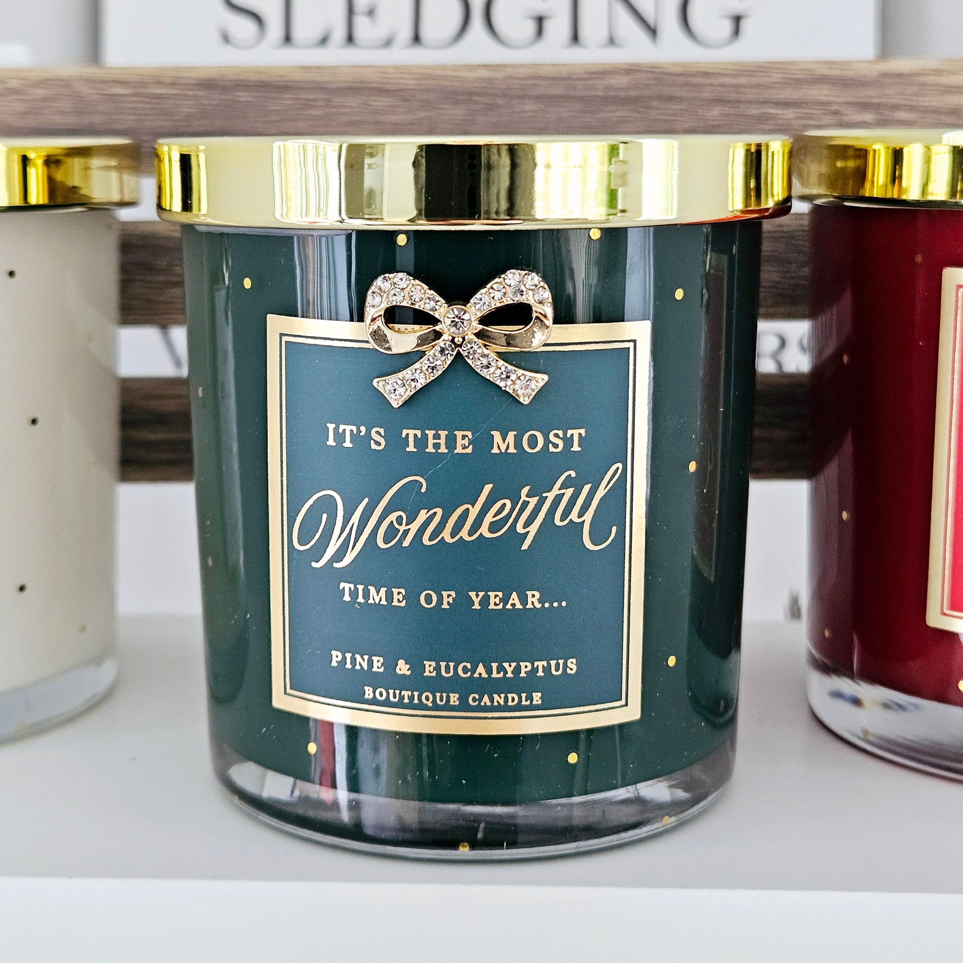 It's the most wonderful time of the year candle pune and eucalyptus scent with Diamanté bow 