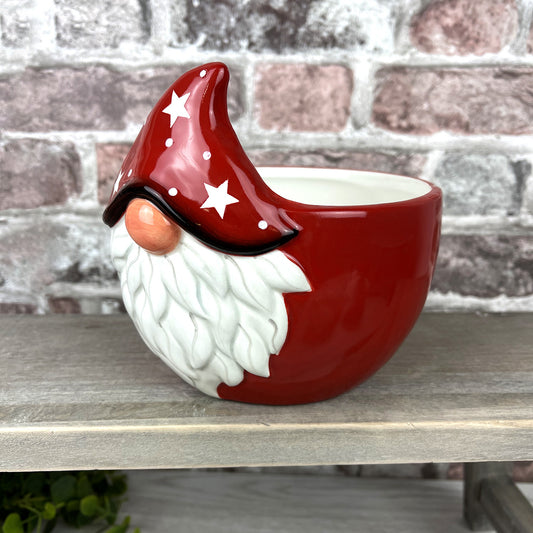 RED AND WHITE GONK BOWL WITH STARS AND DOTTY HAT