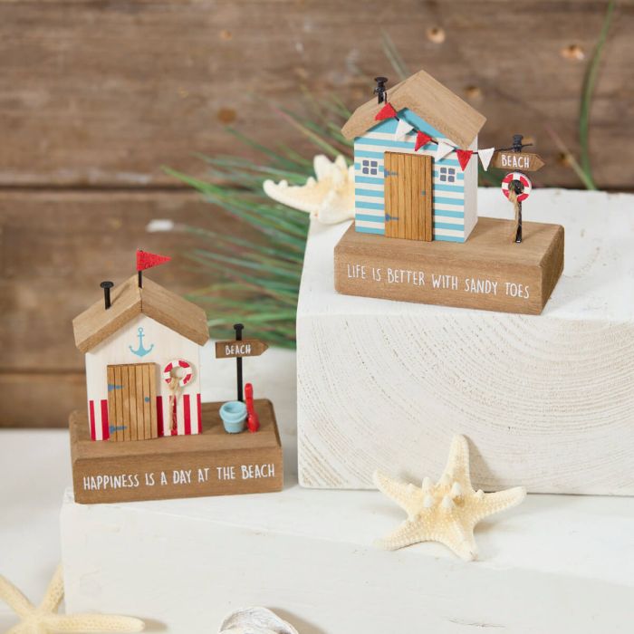 Nautical wood beach house decoration blocks with bunting and flags