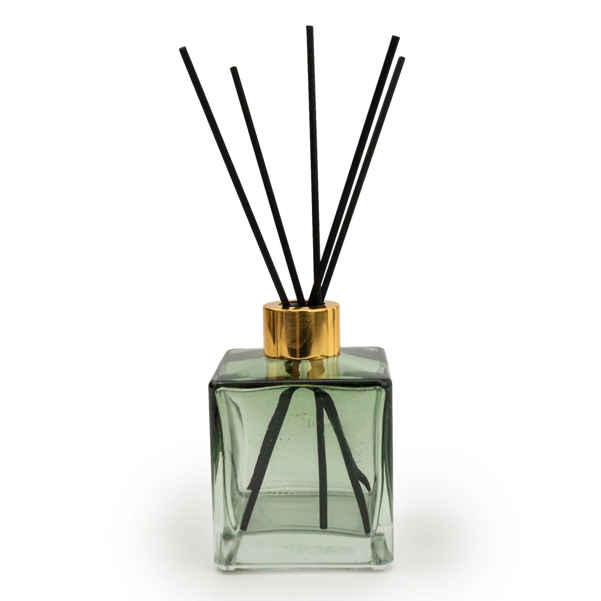 Green Ombre Reed Diffuser, gracefully enriched with the Fig & Apple scent in a generous 200ml size