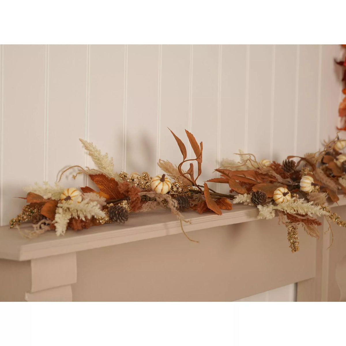 Country Living neutral autumn garland with leaves berries grasses and pinecones