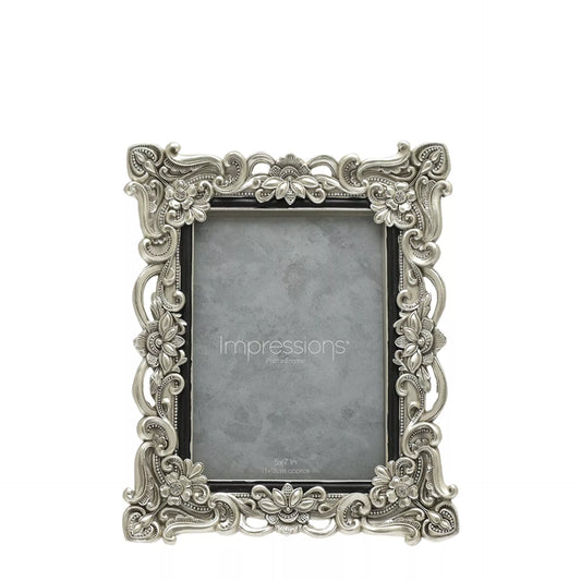 Decorative silver photo frame with intricate designs 5x7 antique