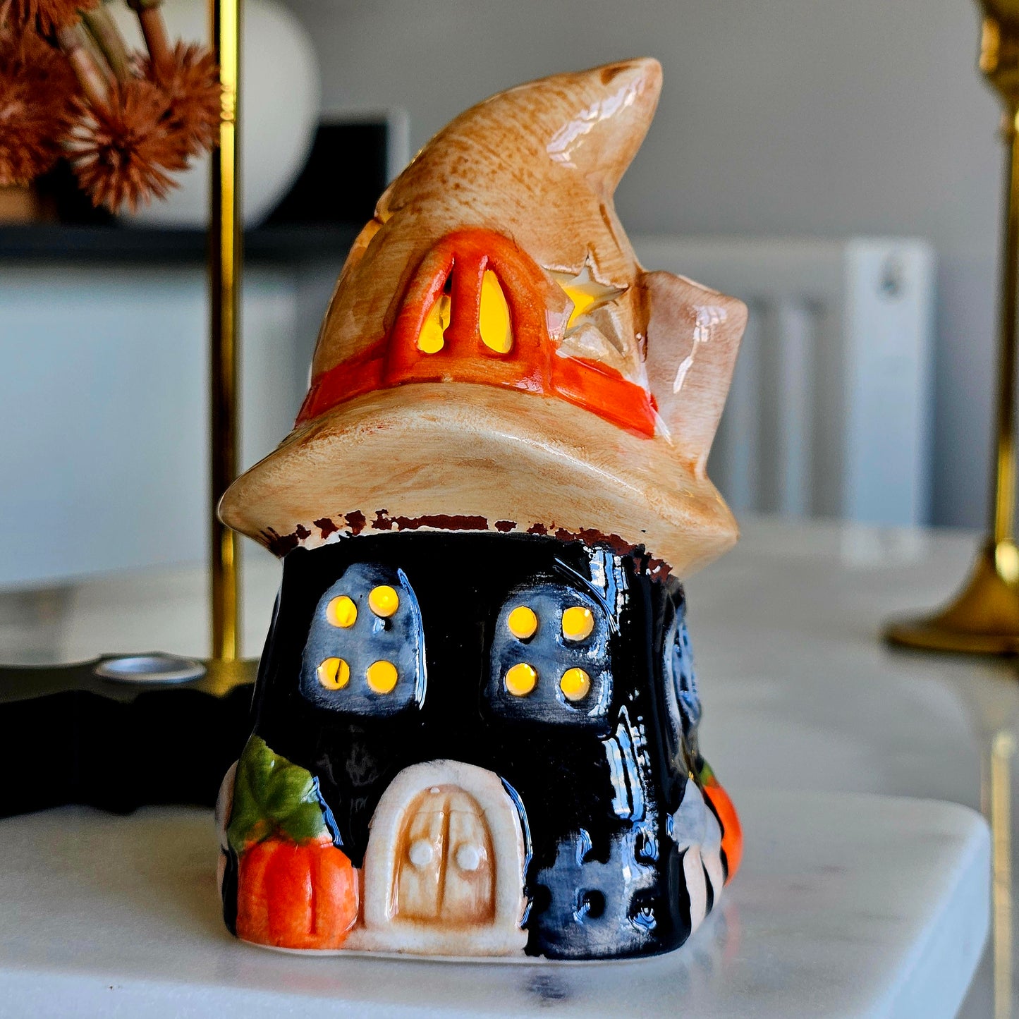Witches Hat Mini Ceramic House Led House Decoration