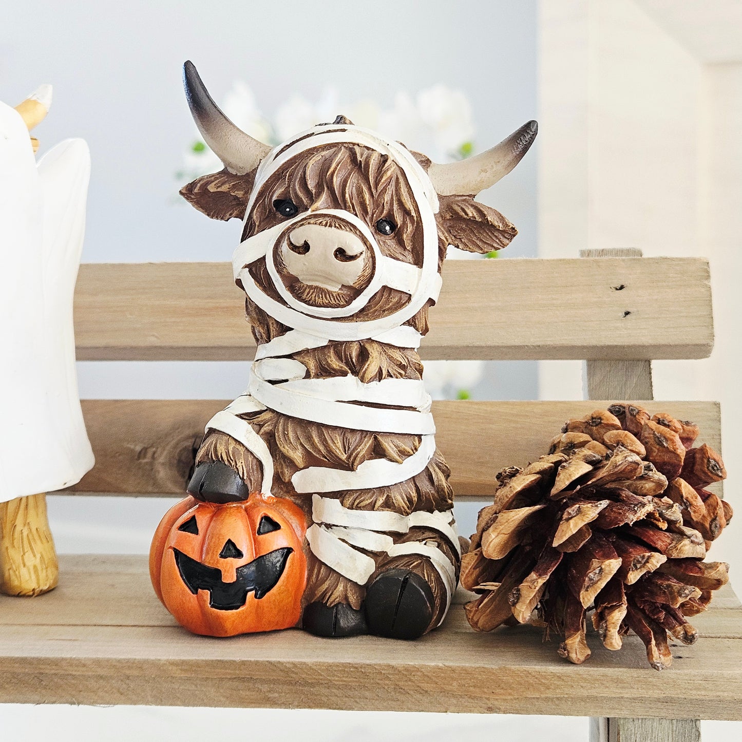 Highland Cow Mummy