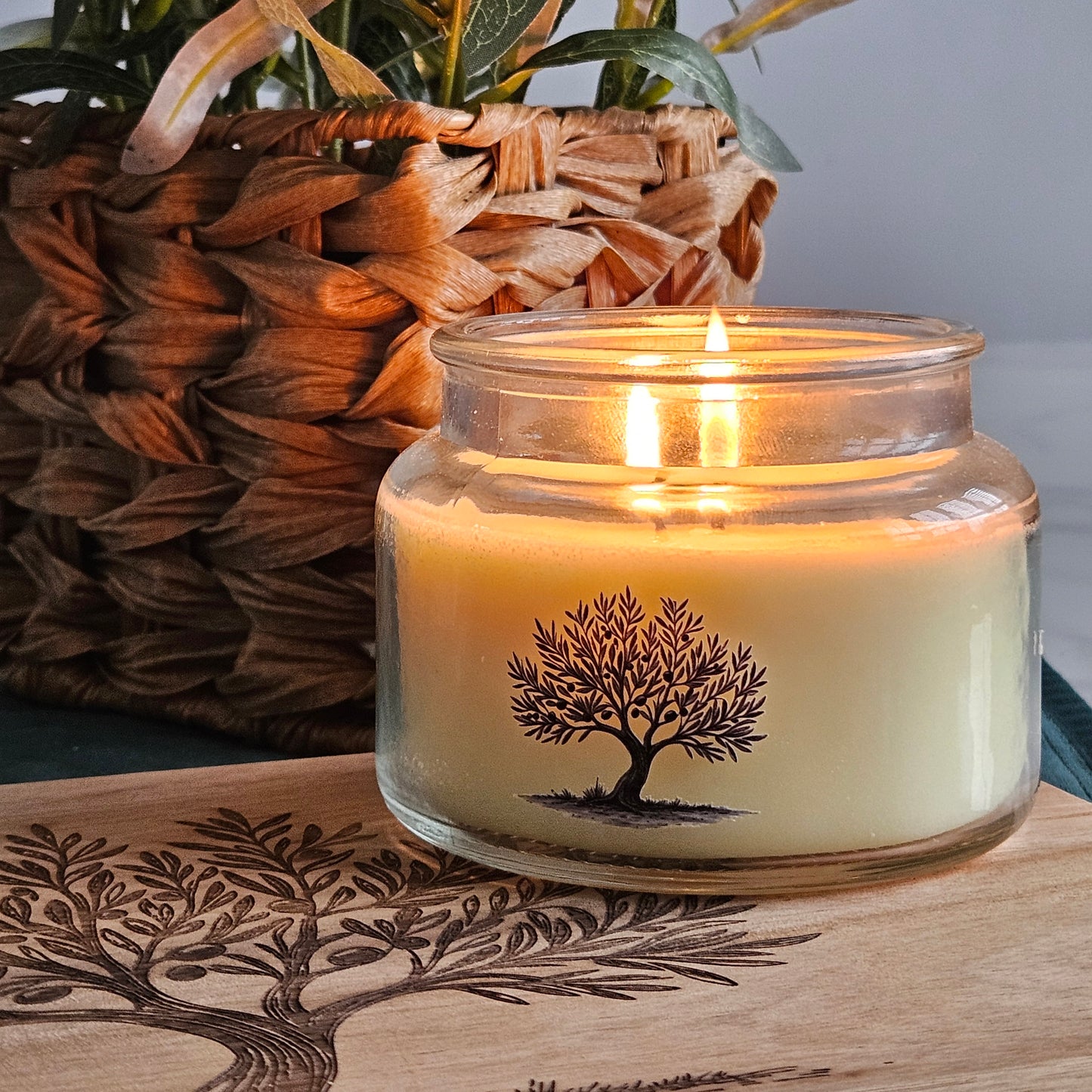 Lime Basil & Mandarin Wooden Lid Candle - Olive