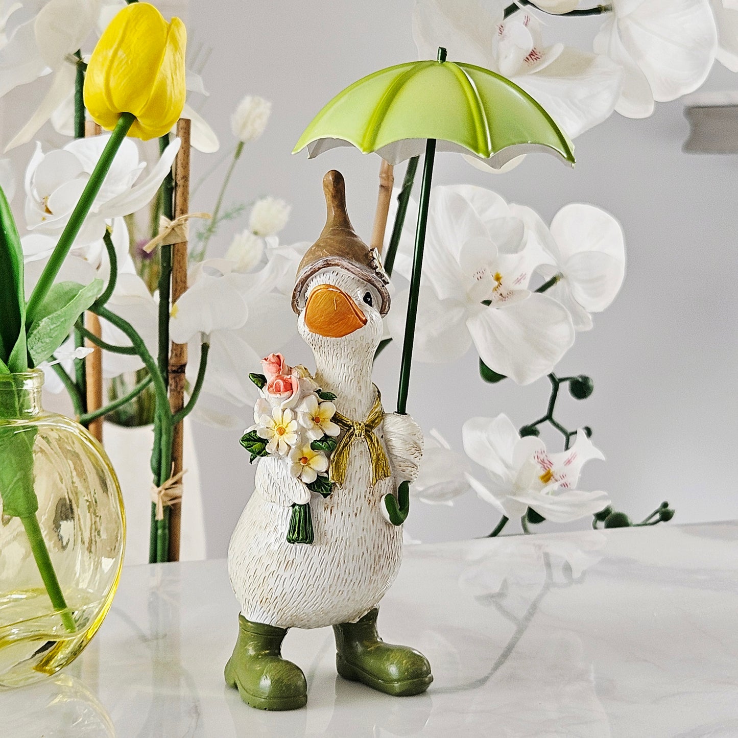 Duck Holding Umbrella 20cm