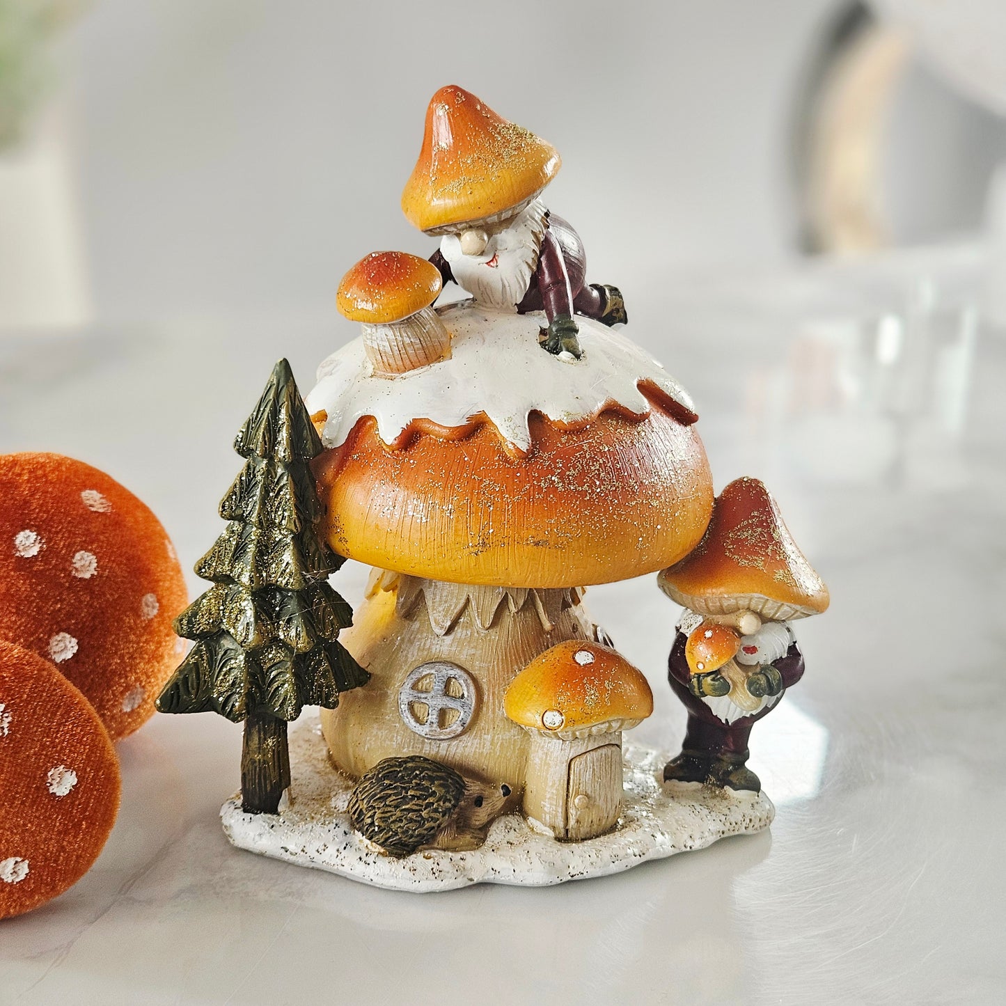 Light Up Woodland Scene Gonks Figurine