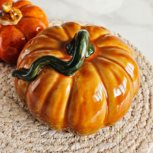 porcelain orange pumpkin with green stem 16cm 