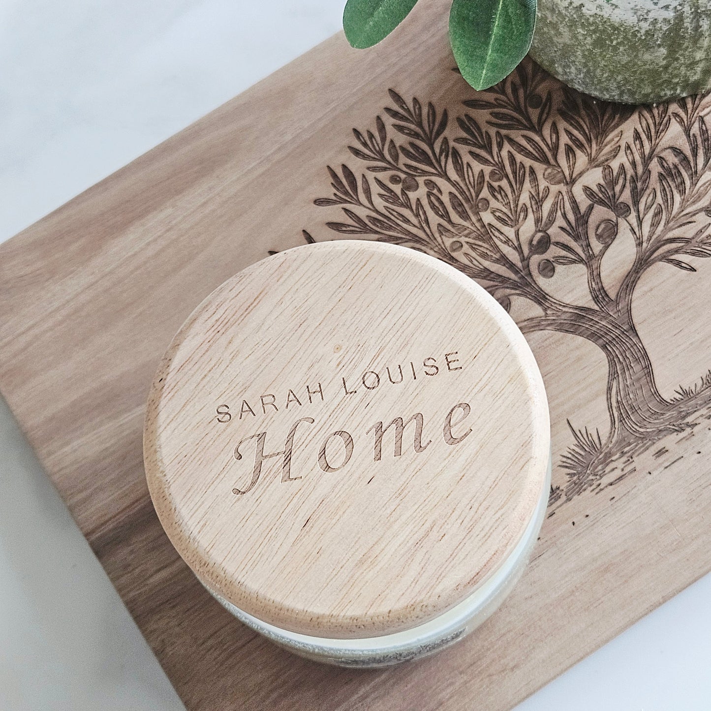 Lime Basil & Mandarin Wooden Lid Candle - Olive