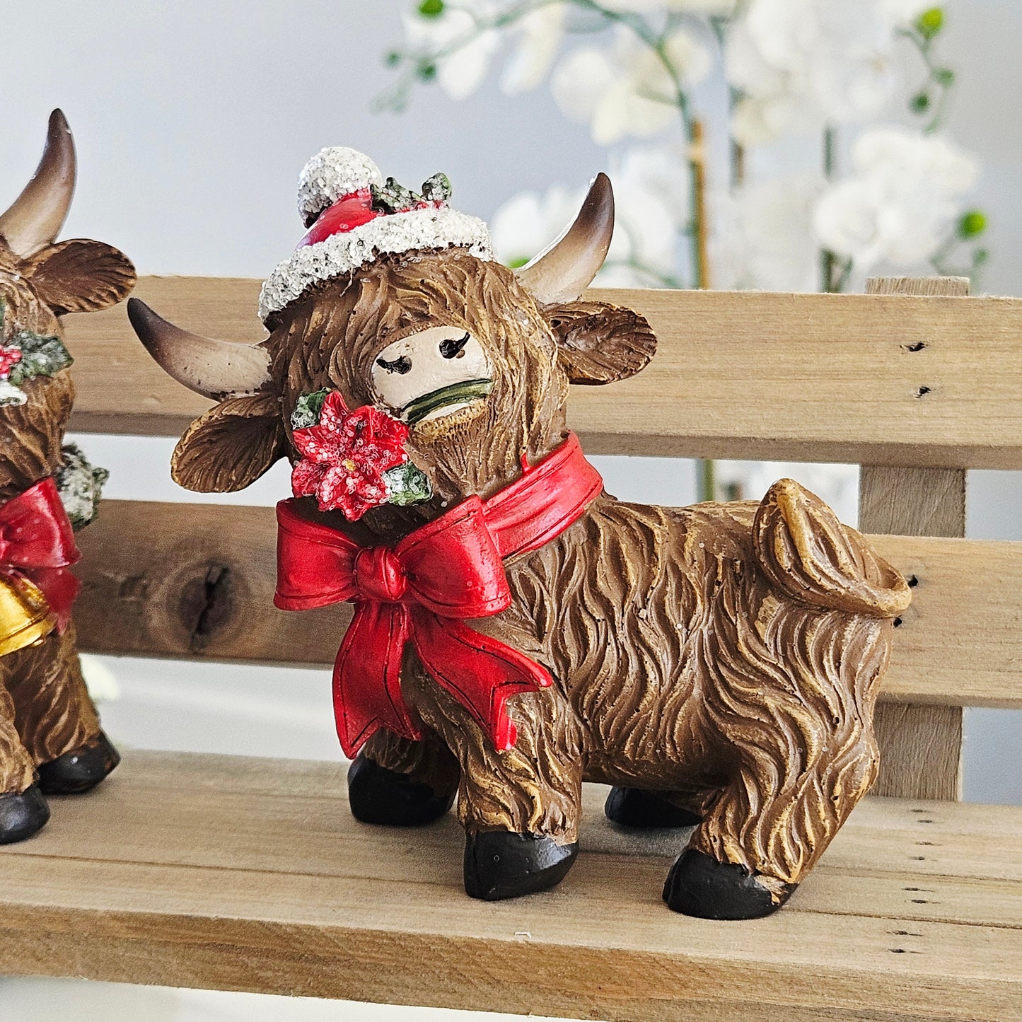 Christmas Resin Highland Cow