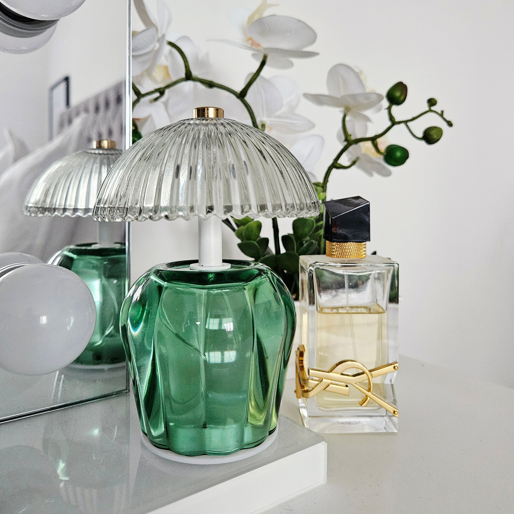 Green glass lamp vintage small battery operated with ribbed shade