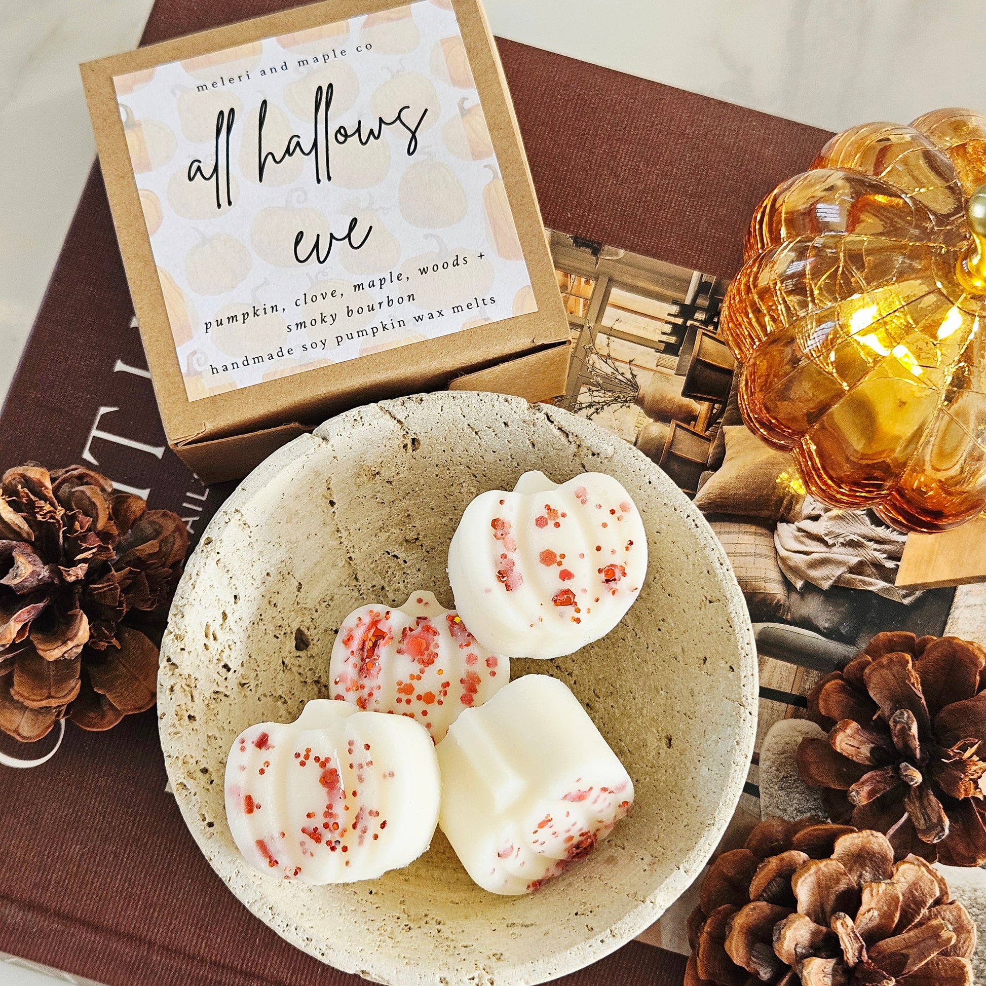 All Hallows Eve Pumpkin Patch soy wax melts handmade with natural soy wax, cosy Halloween and autumn home fragrance with pumpkin patch inspiration.