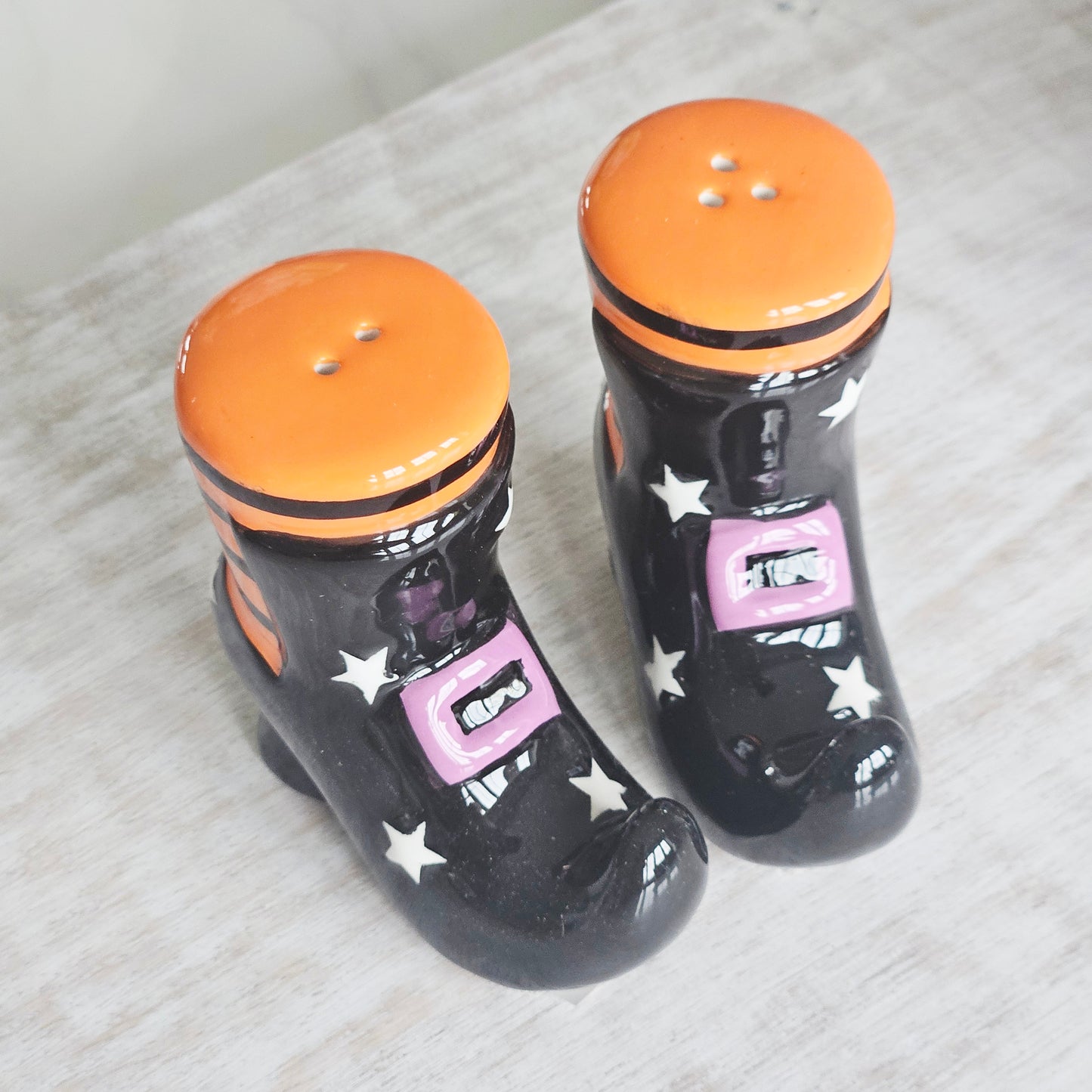 Hocus Pocus Salt N Pepper Shakers