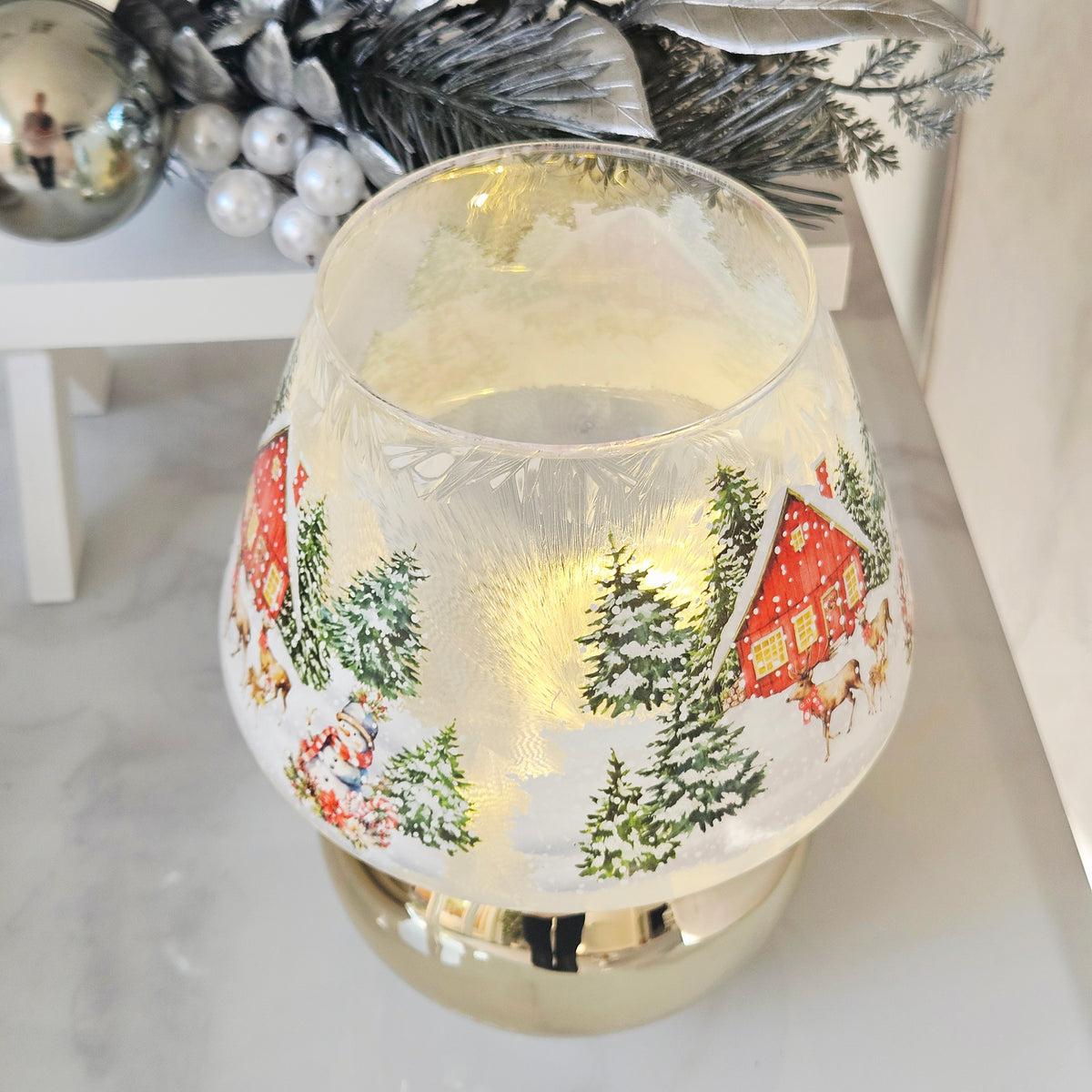 LED Christmas Village Lamp 19cm