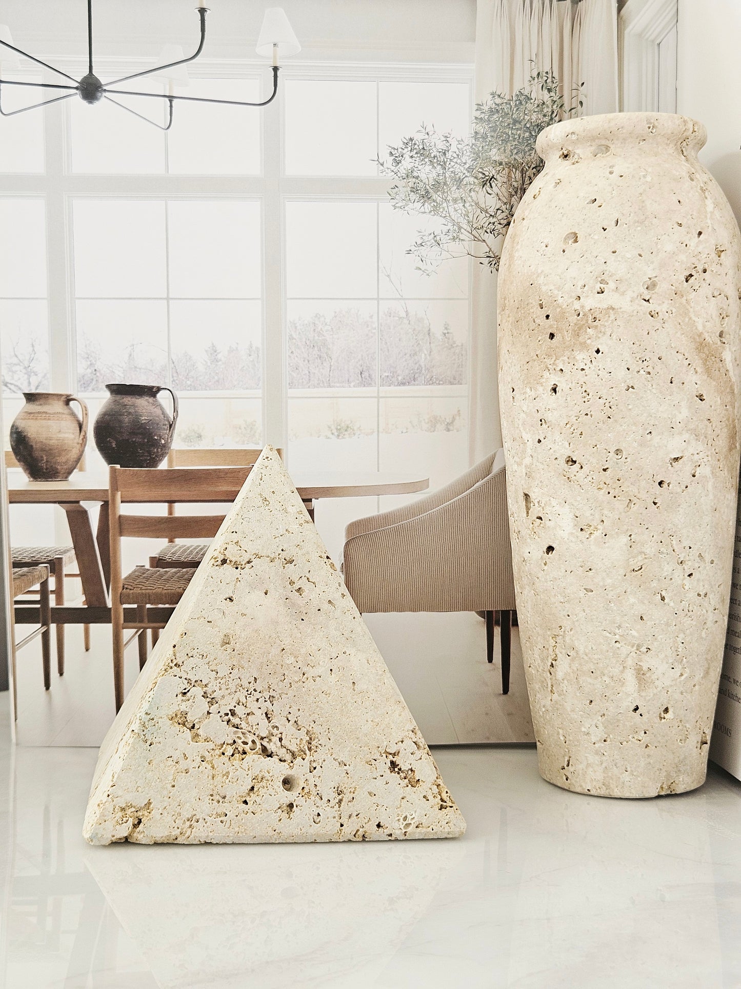 Travertine Pyramid 10cm