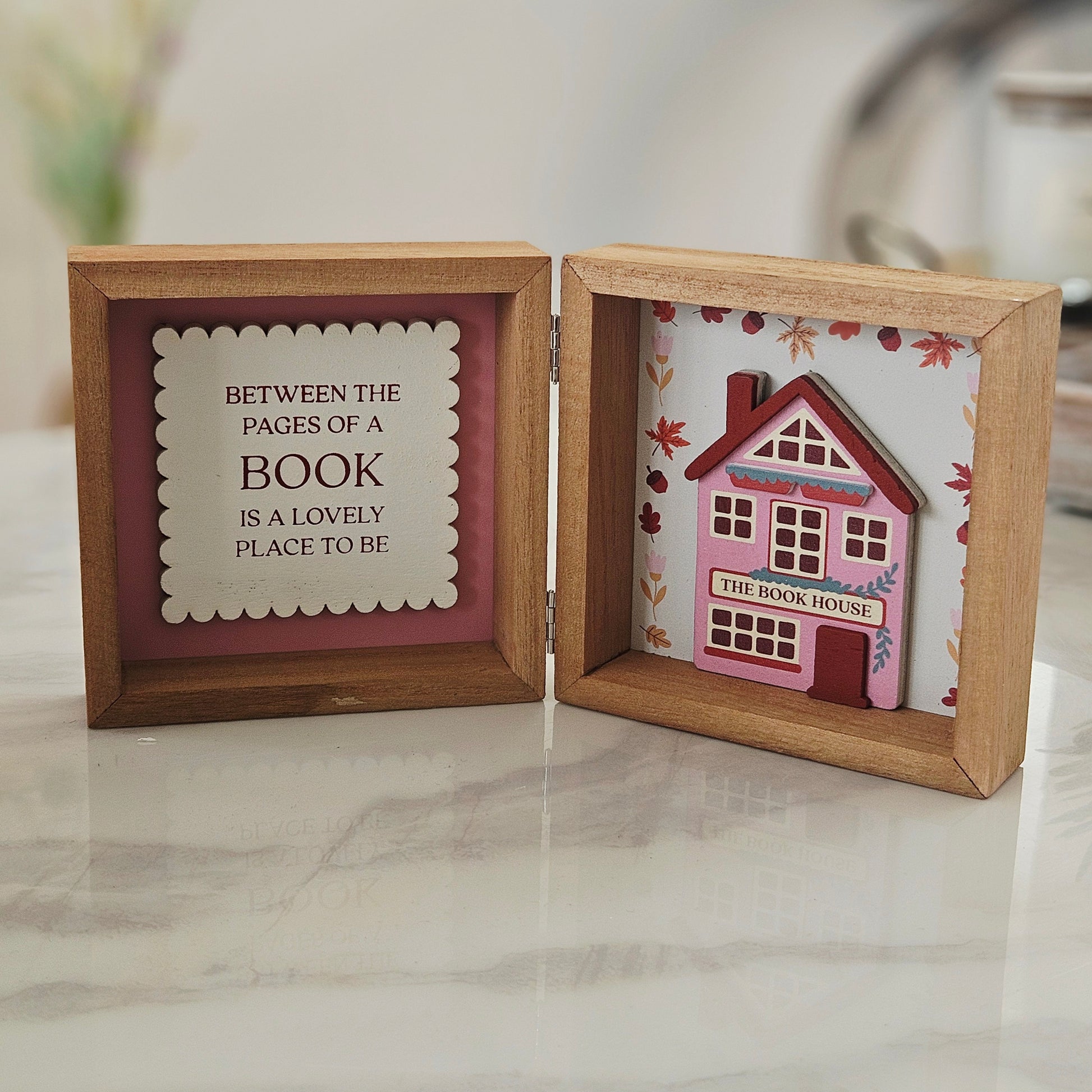 Cosy Chapter wooden double hinged standing plaque