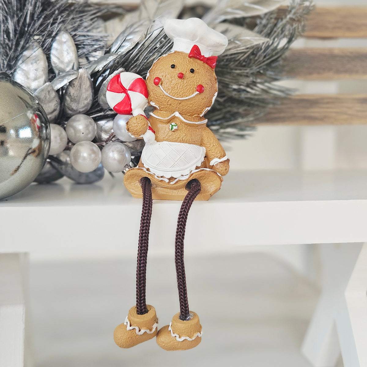 Gingerbread Christmas Shelf Sitters 8cm – 2 Assorted