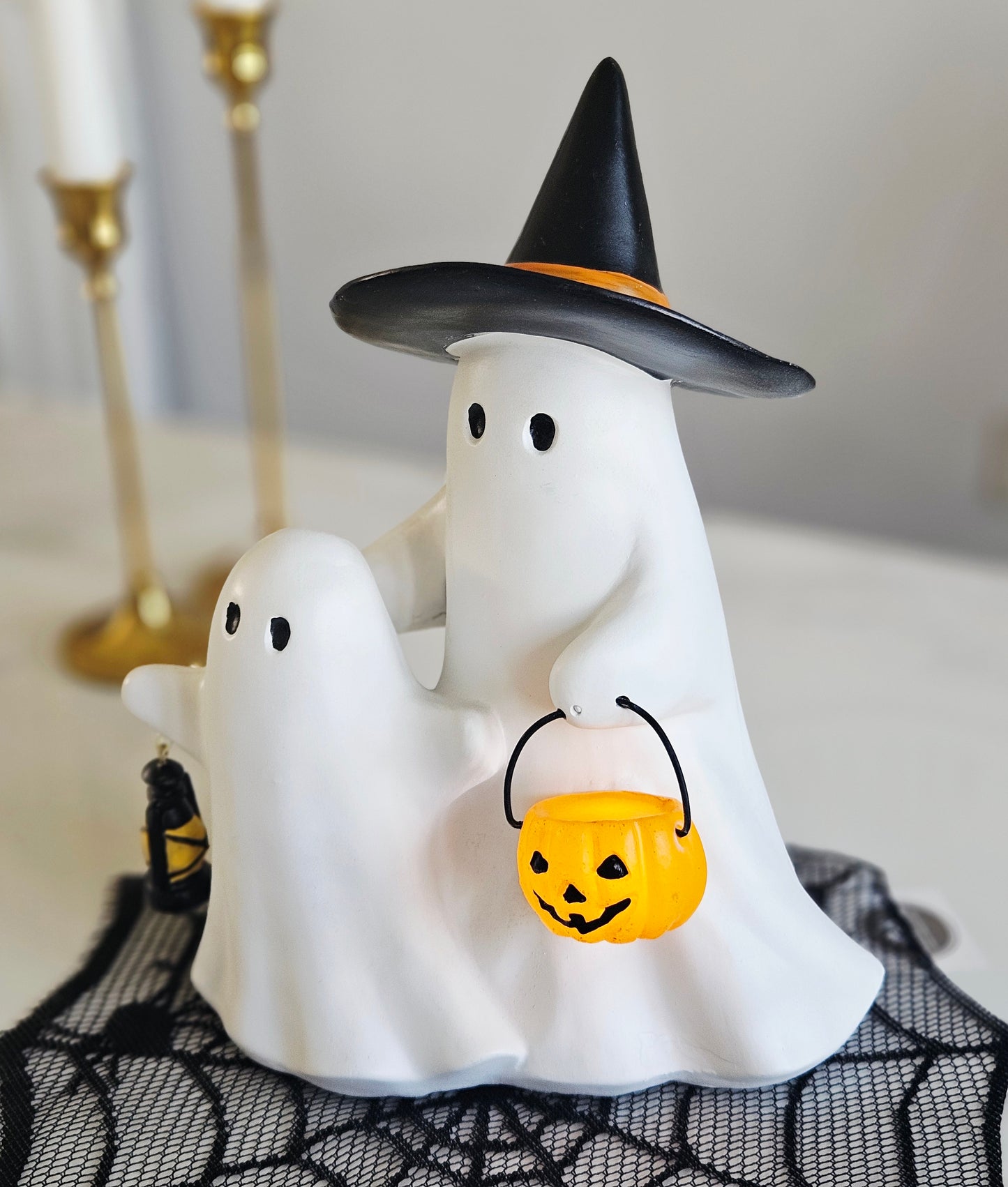 Resin Ghosts with Light Up Lantern | Halloween LED Ghost Decoration