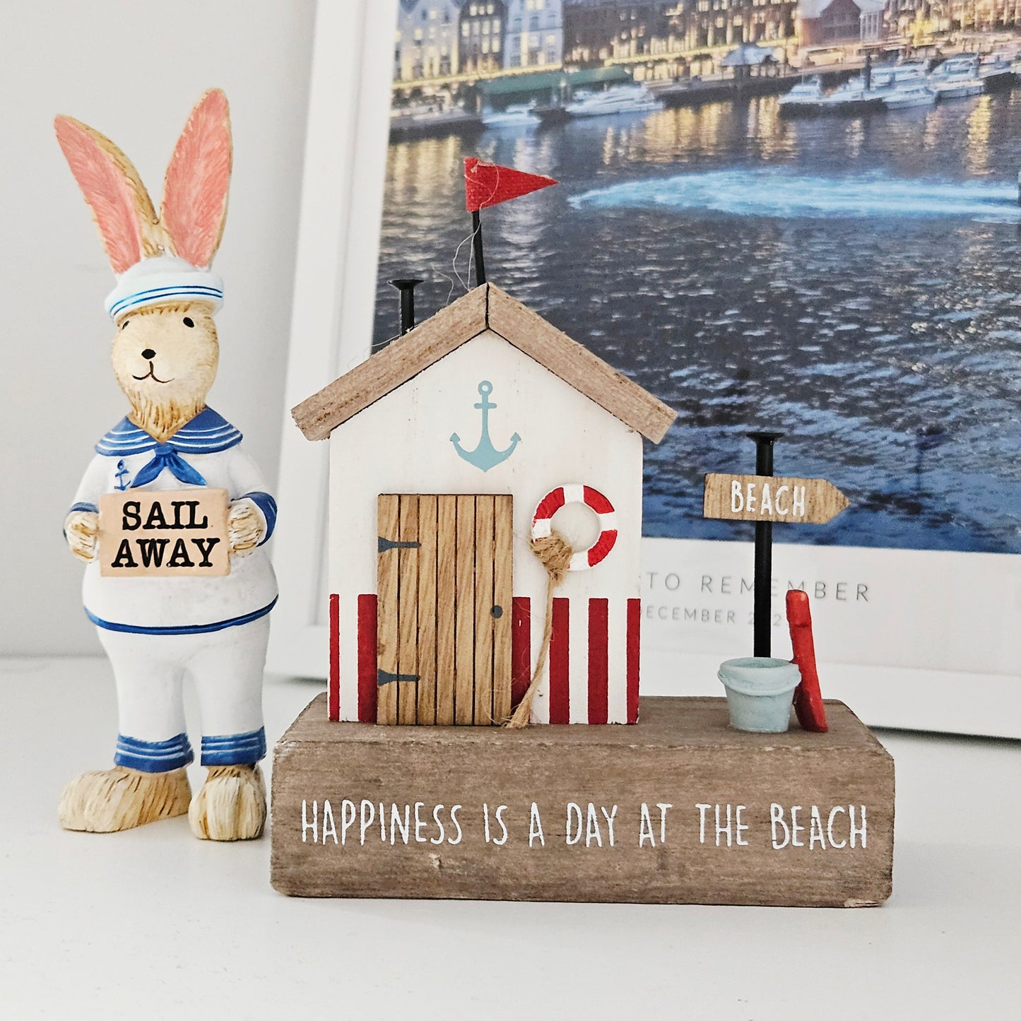 Nautical Wood 3D Beach Houses