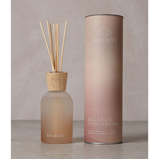 Serenity Balance Diffuser, filled with an invigorating blend of pink pepper, geranium, and amber, invites you to create a serene environment.
