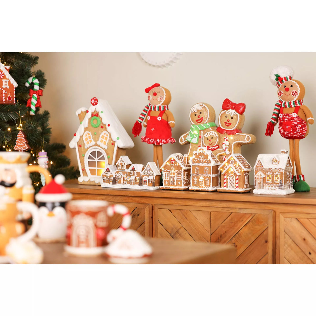 Santa & Friends LED Gingerbread Family Christmas Decoration